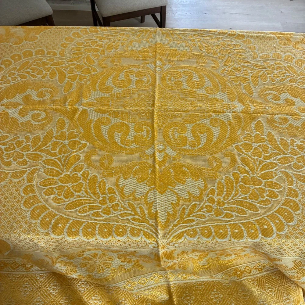 Vintage Italian Gold Jacquard Damask Tablecloth 94x70 Ornate Floral Scalloped